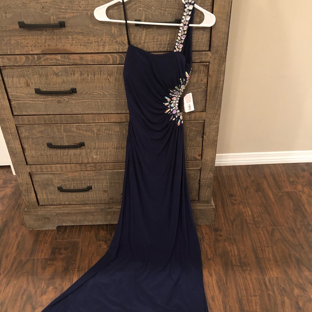 Formal, one shoulder, navy gown with open side